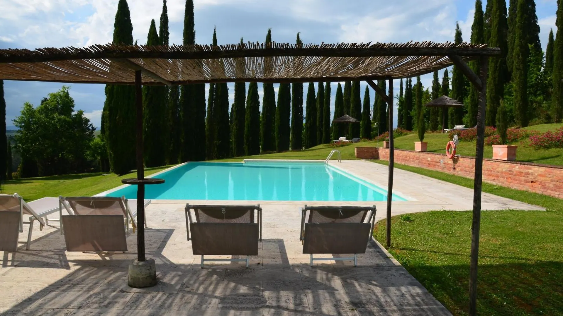 Agriturismo Sant'Alfredo Monteroni dʼArbia 0*,