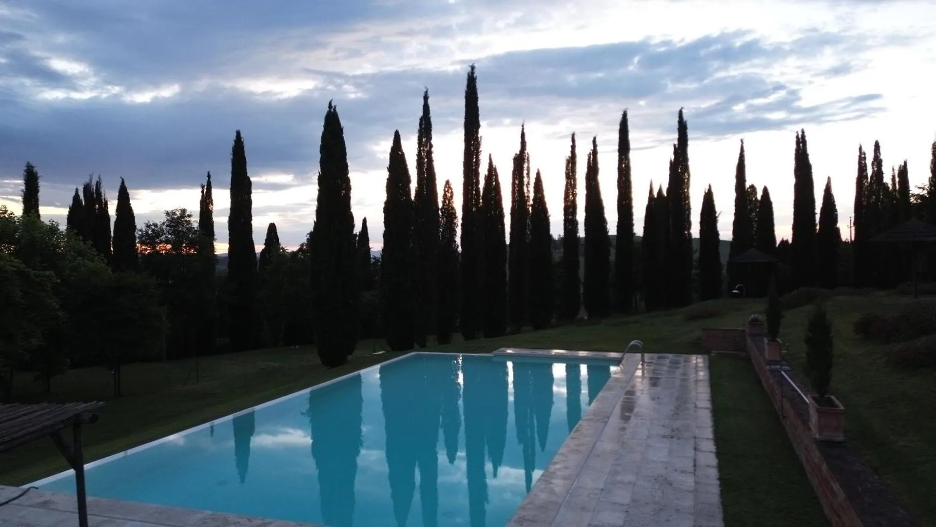 Agriturismo Sant'Alfredo Monteroni d'Arbia 0*,